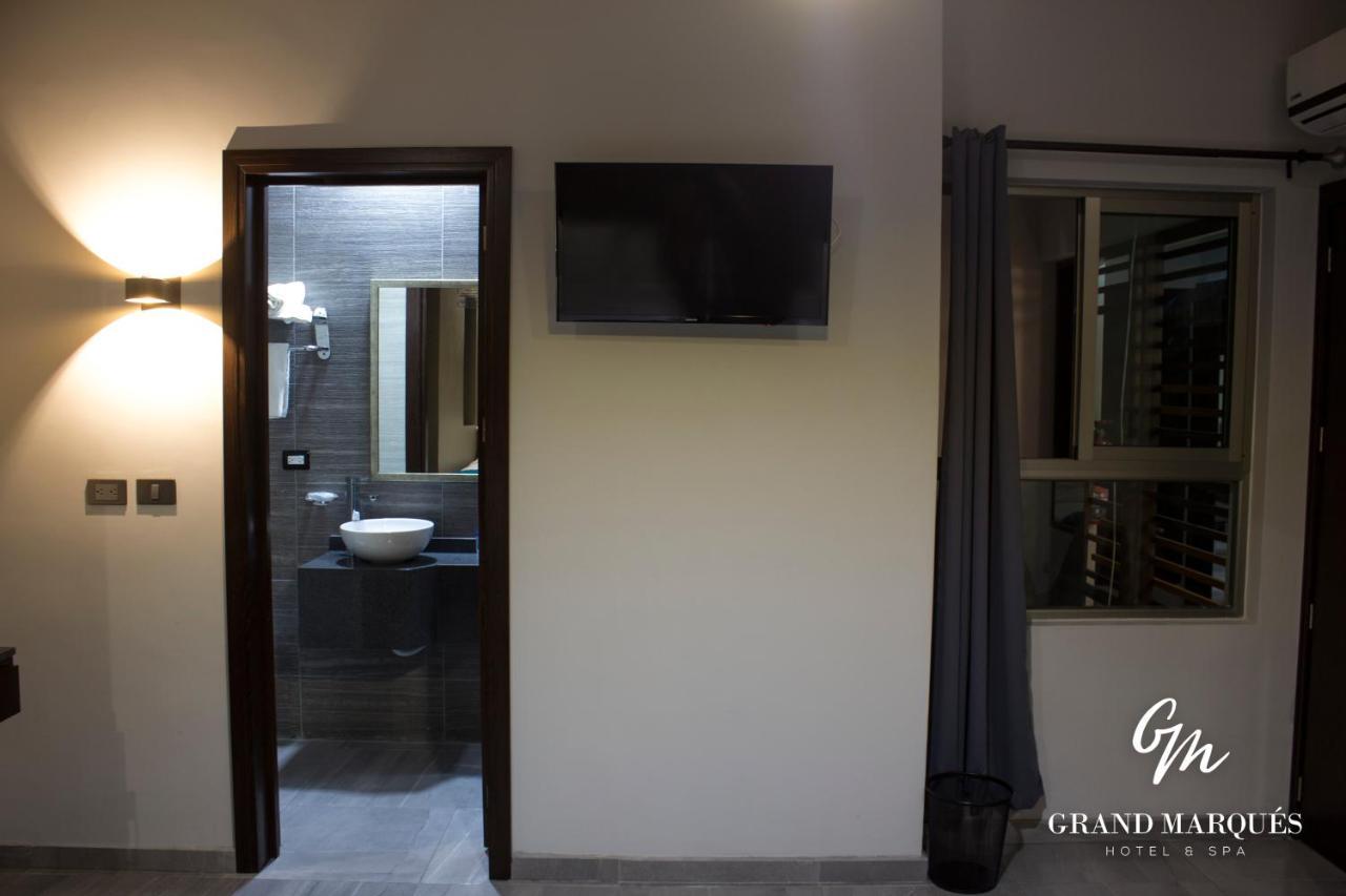 Grand Marques Hotel ซานฮวน เด ลอสลากอส ภายนอก รูปภาพ
